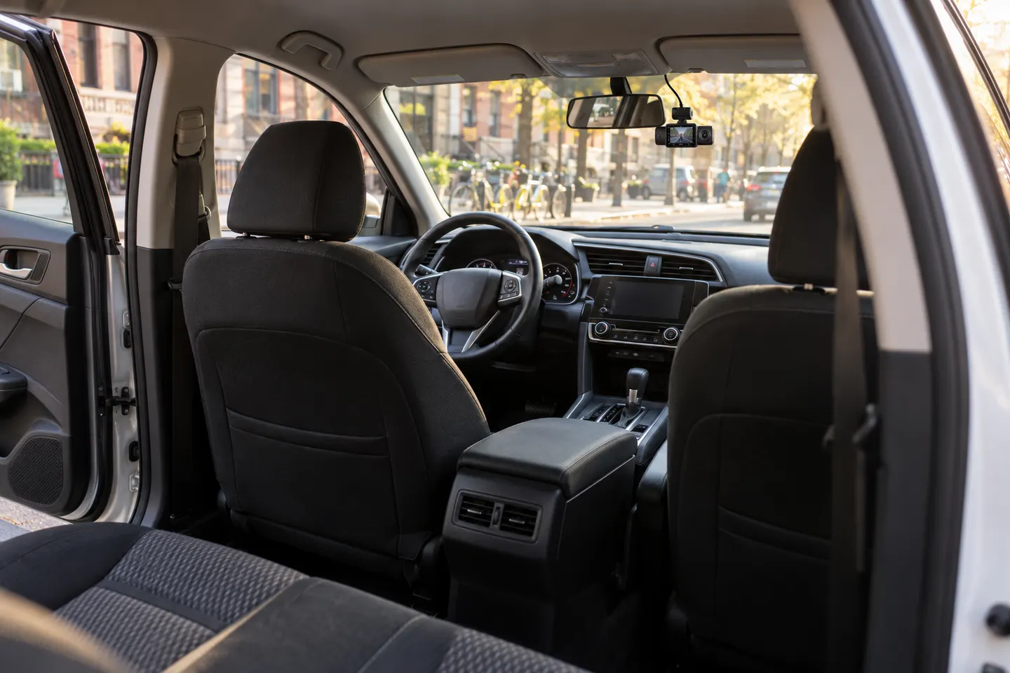 Car Driver Dash Cams for Commuters, Rideshare and Fleets